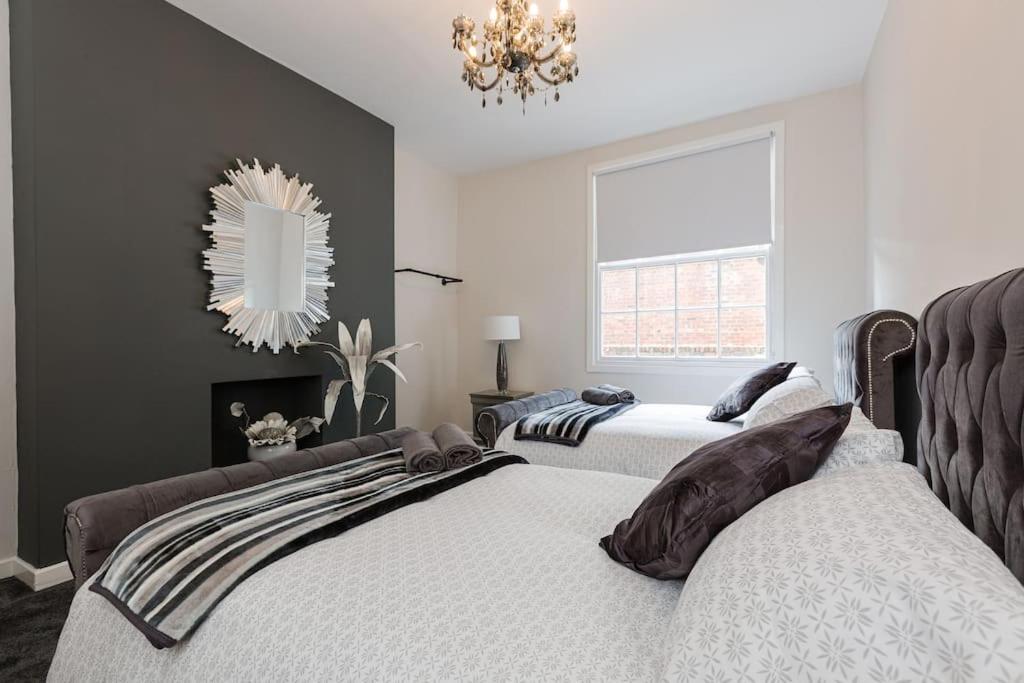Holiday home Elegant Georgian Listed Townhouse Liverpool