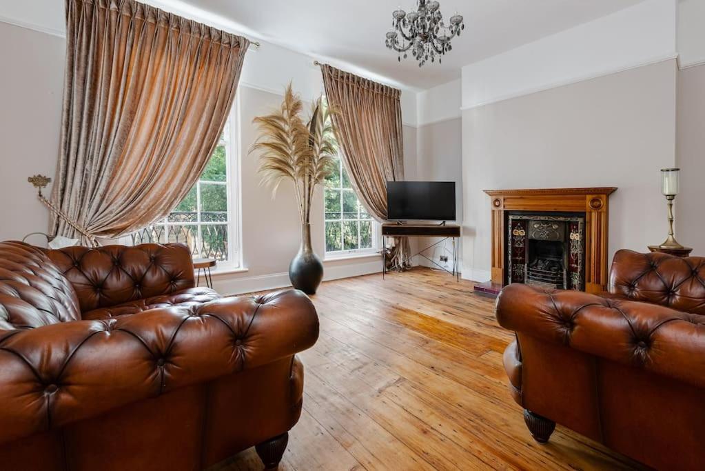 Elegant Georgian Listed Townhouse Holiday home Liverpool