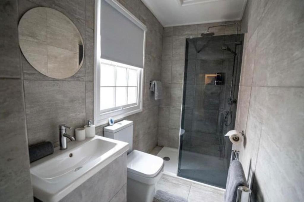 Elegant Georgian Listed Townhouse * Liverpool